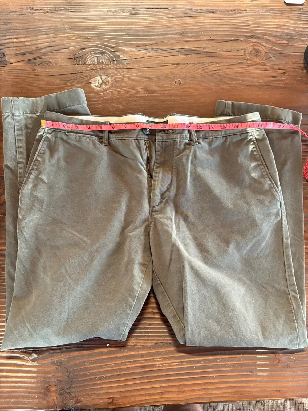 J. Crew Men's Slim Chinos in Olive